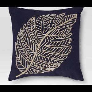 Decorative Throw Pillows